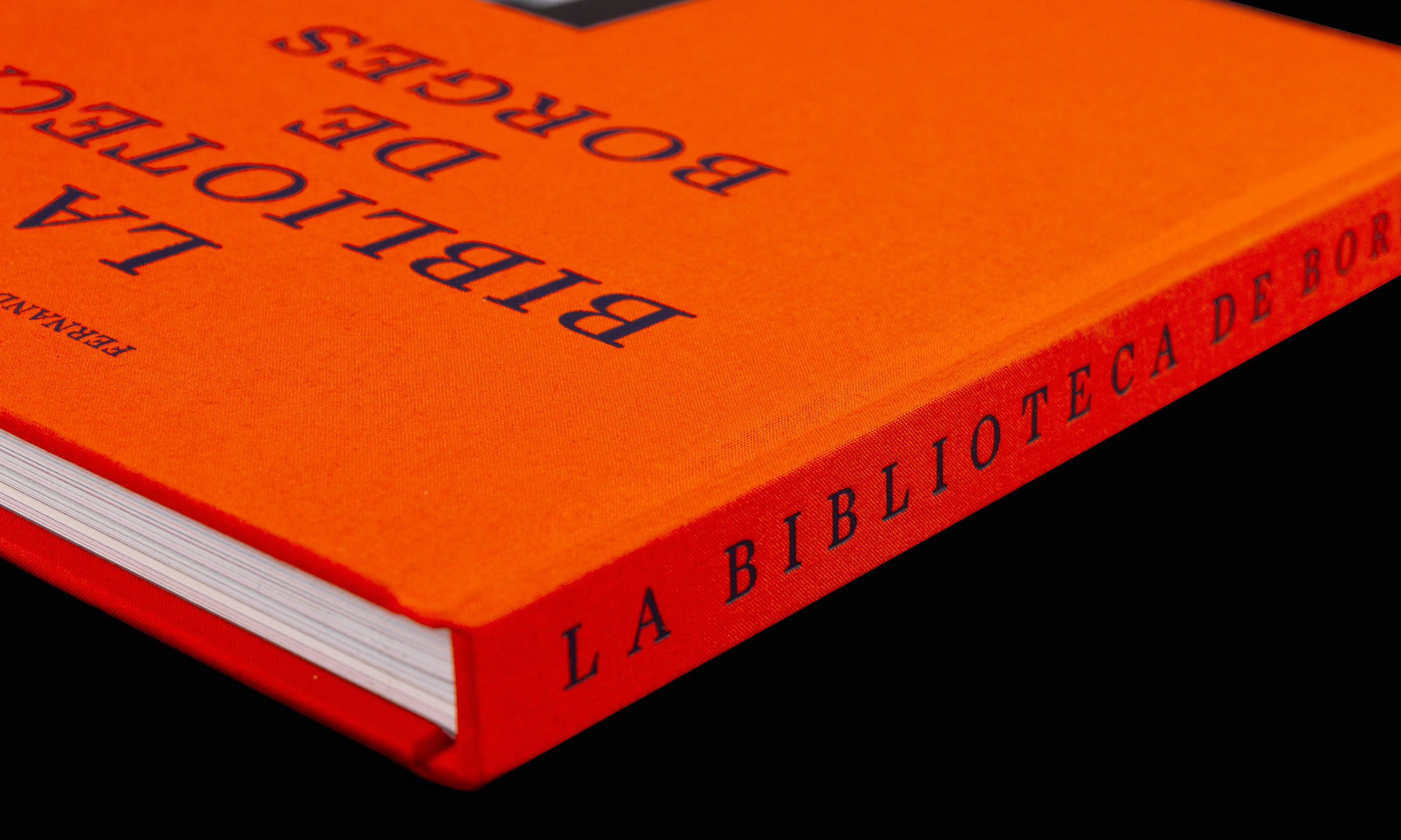 03-Hardcover-lined-fabric